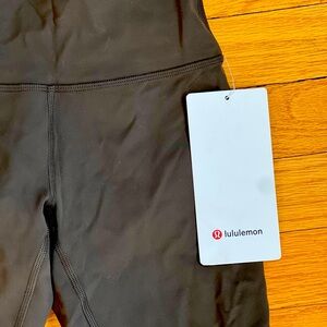 Lulu lemon wonder under 8” biker shorts